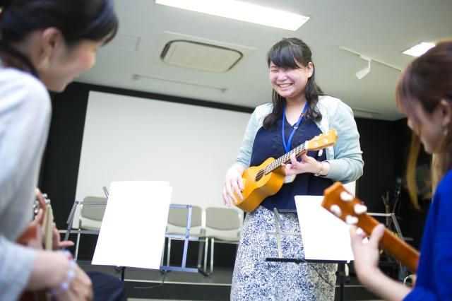 社訓は「有意義に生きる」。楽しむための有休取得、大いに歓迎!育児は公式制度でサポートします!